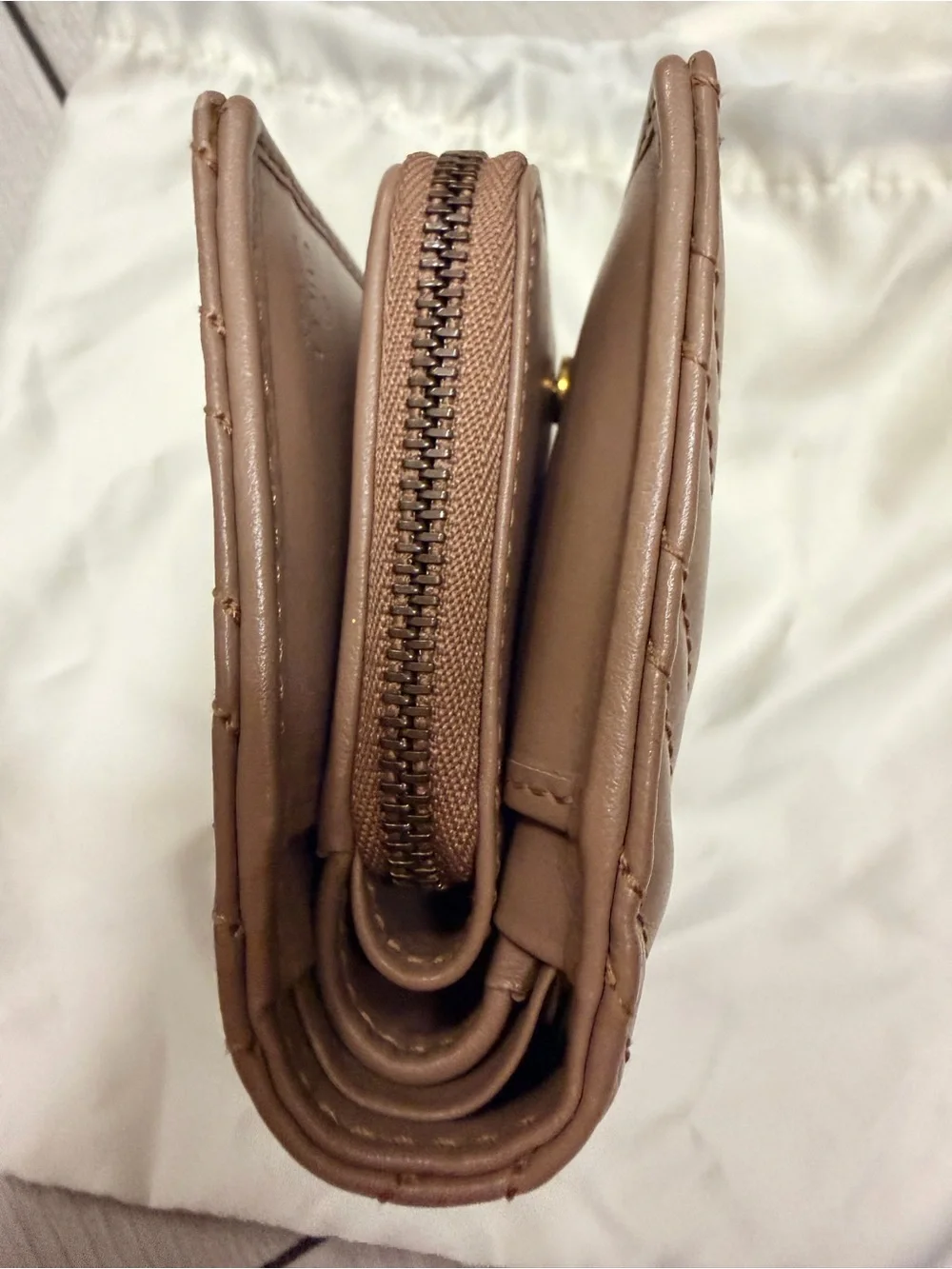 Gucci GG marmont wallet